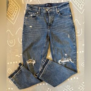 GAP Denim Low Rise Straight Crop Jeans - EUC